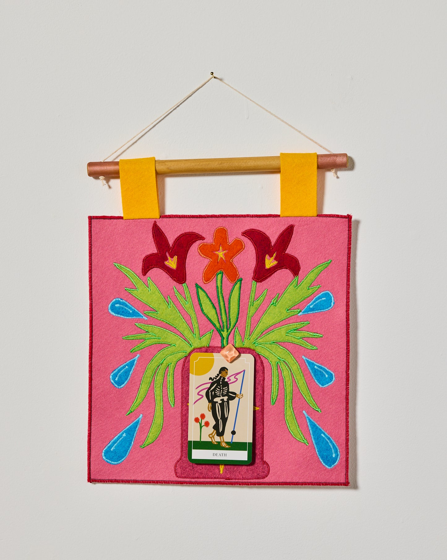 Daily Tarot Card Display - Blush Vase