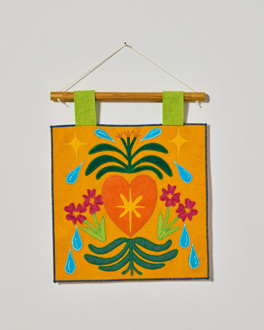 Daily Tarot Card Display - Goldenrod Heart